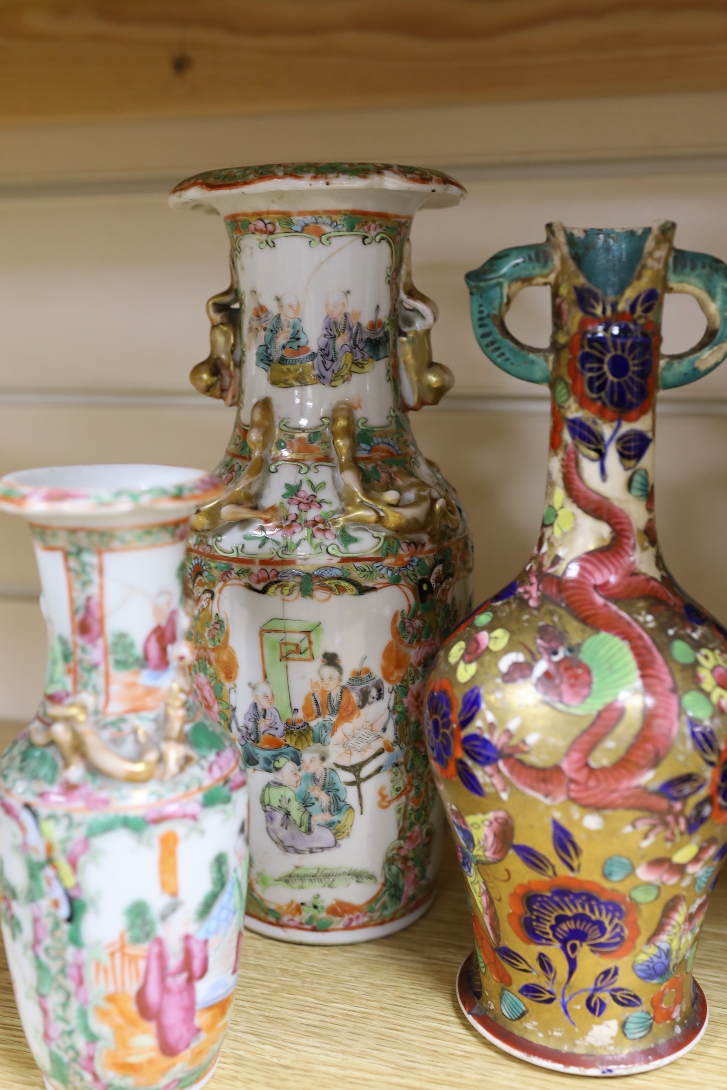 A group of 19th / 20th century Chinese vases and a figure of Guanyin, tallest 25cm